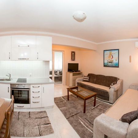 Valentina Apartman Apartment Petrovac Luaran gambar