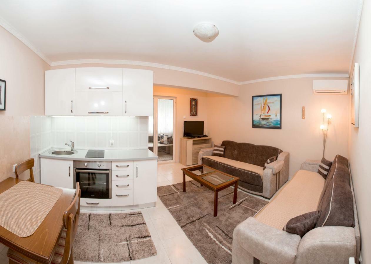 Valentina Apartman Apartment Petrovac Luaran gambar
